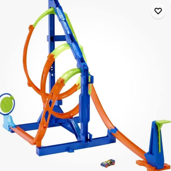 Hot Wheels Action Corkscrew Triple Loop
Track Set with 1 Toy Car Brand New - Picture 2 of 9